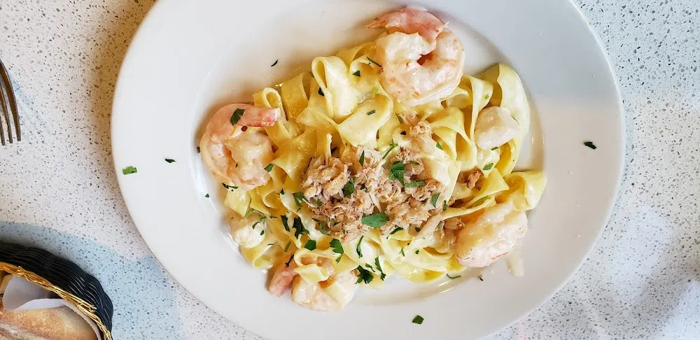 Fettuccine Shrimp & Scallops